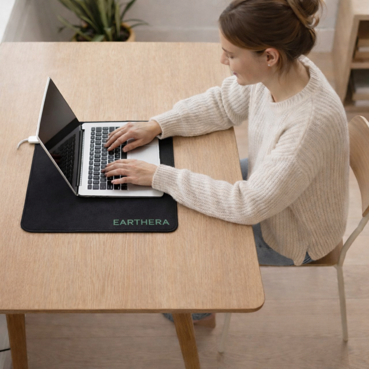 EARTHERA™ Grounding Mat